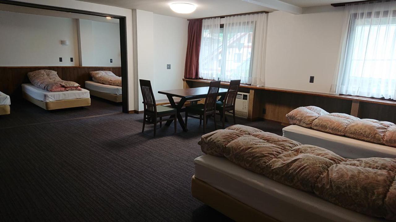 Hotel Weisser Hof Happei Хакуба-Мура Экстерьер фото