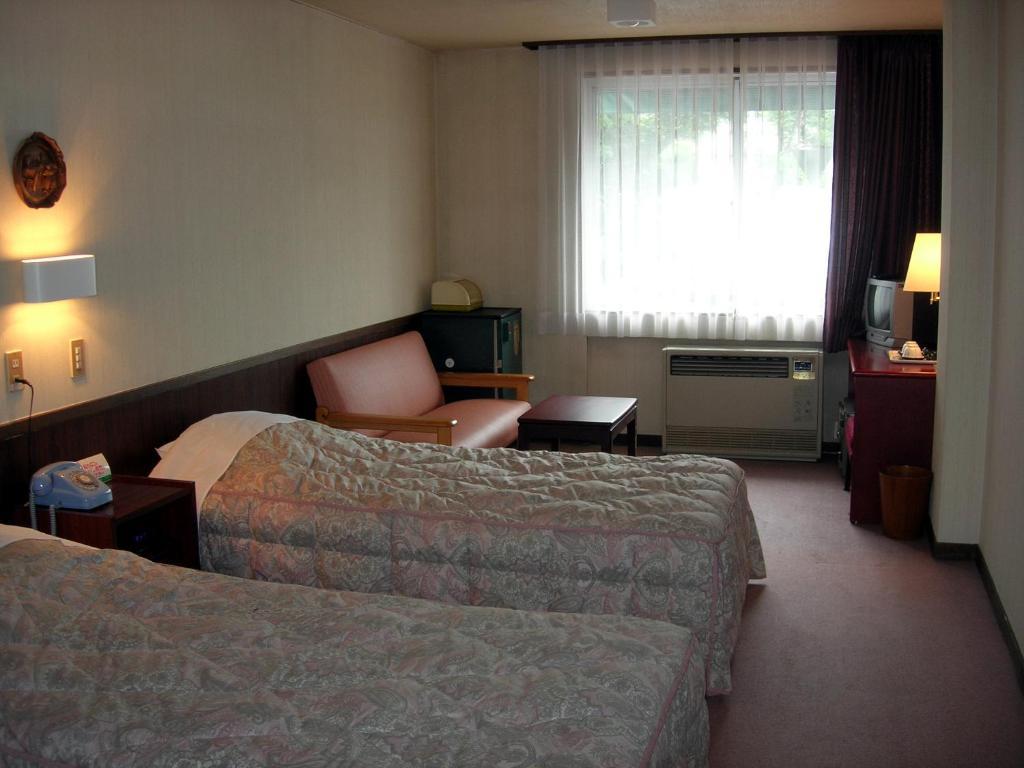 Hotel Weisser Hof Happei Хакуба-Мура Номер фото