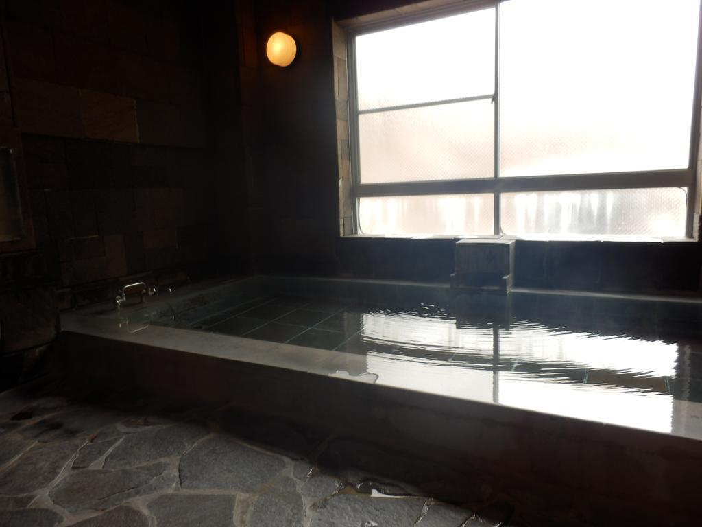 Hotel Weisser Hof Happei Хакуба-Мура Экстерьер фото