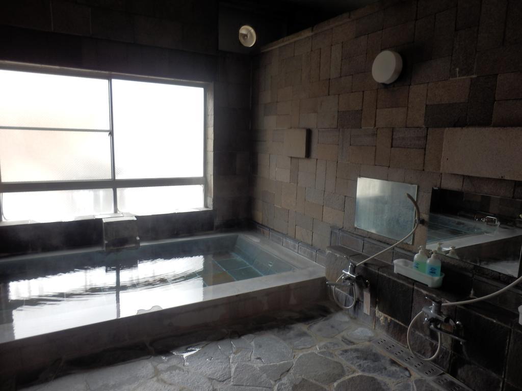 Hotel Weisser Hof Happei Хакуба-Мура Экстерьер фото