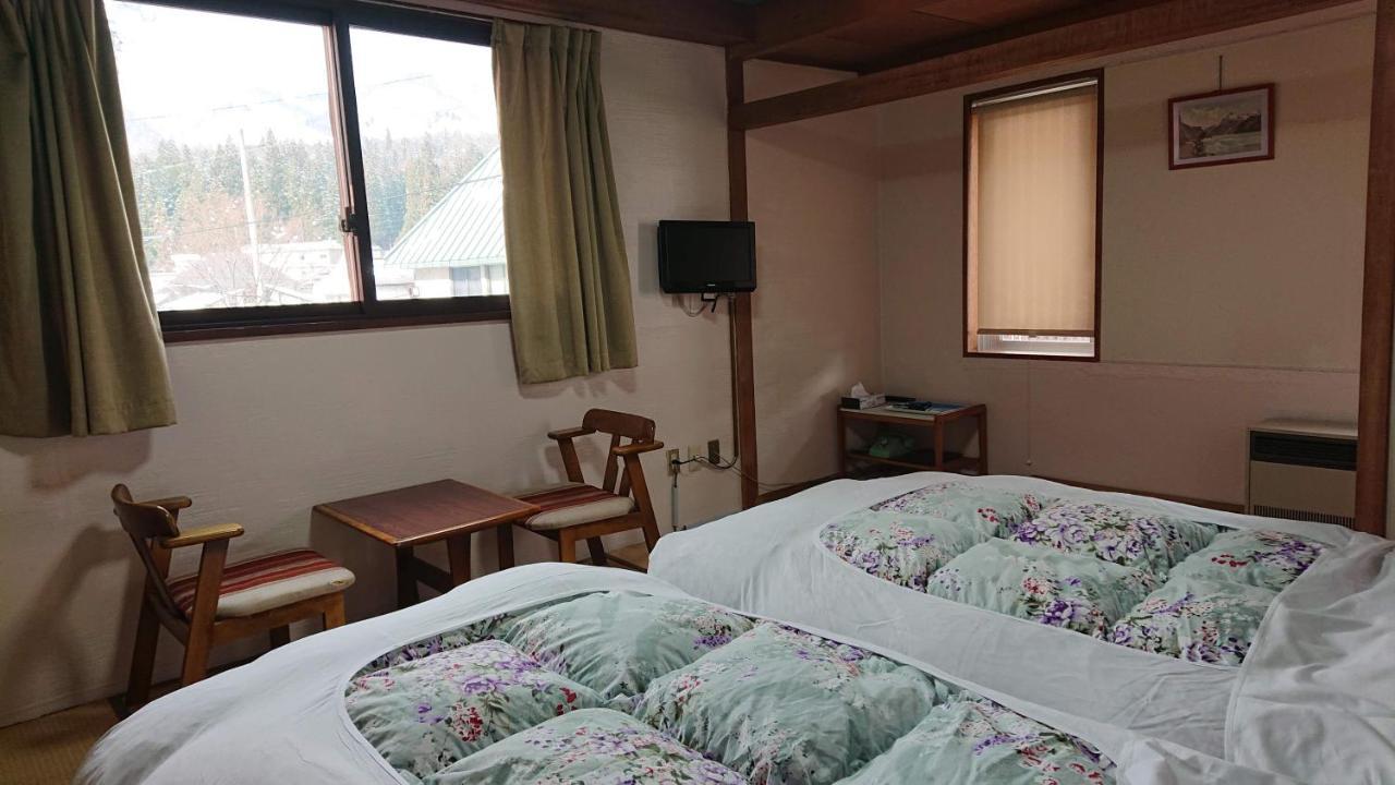 Hotel Weisser Hof Happei Хакуба-Мура Экстерьер фото
